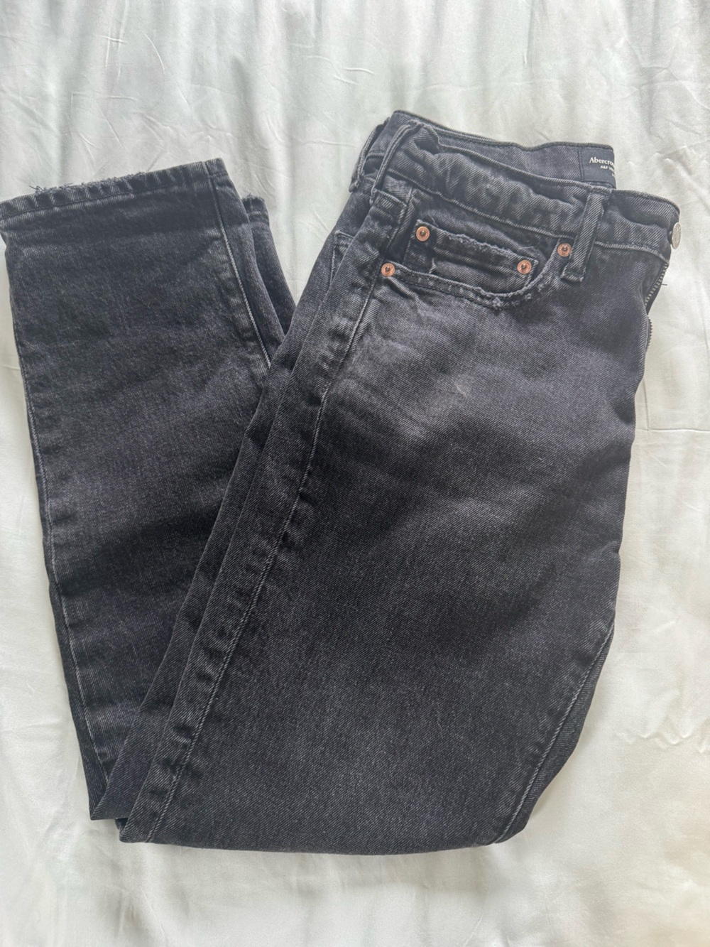 Abercrombie & Fitch Men's Washed Black Straight Jeans